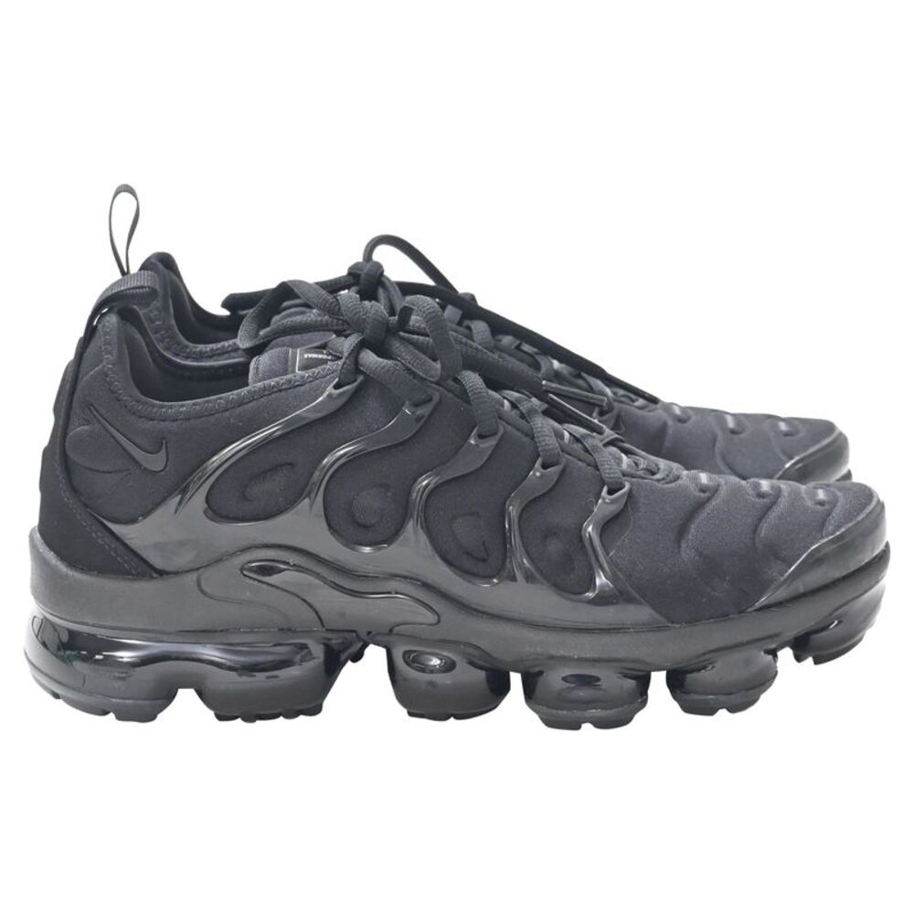 Nike Air Vapormax Plus Sneakers in Triple Black Cotton